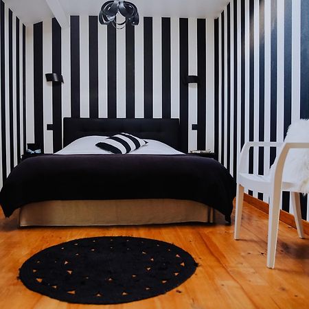 La Maison Bleue Villeréal Eksteriør billede