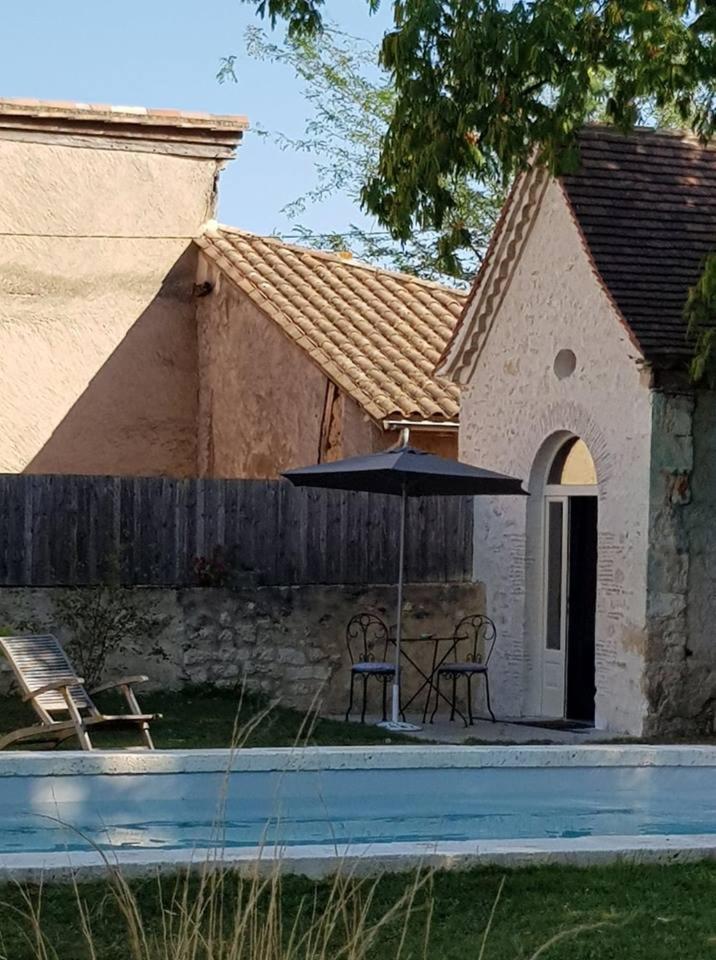 La Maison Bleue Villeréal Eksteriør billede